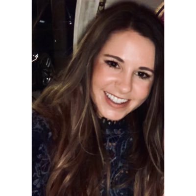 LizFerrari_'s profile picture. @pennstate proud | @WVUIMC Masters IMC Grad #Advertising #Effectv