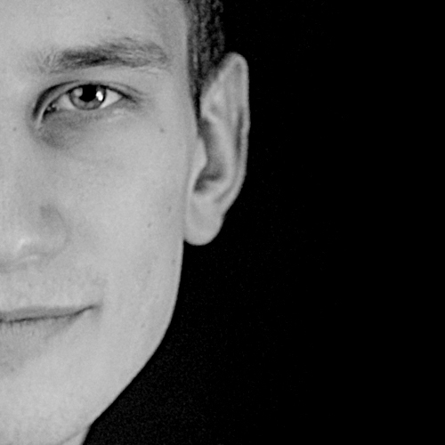 smartozavr's profile picture. Her superhero