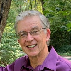 Author of visionary fiction - stories that entertain while inspiring readers to new possibilities. Also co-host of Readups: https://t.co/TmuDhyGoD2