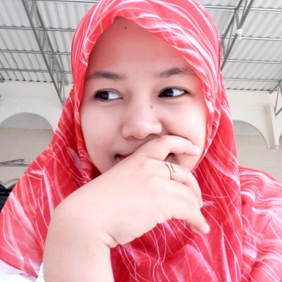 chilmiyahmufida's profile picture. 