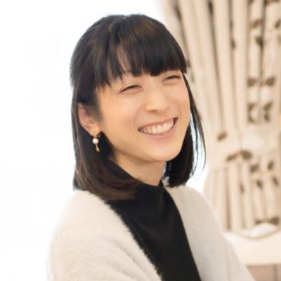 土日ミュージシャンとして活躍したい方に寄り添ってレッスンをしています(ピアノ、弾き語り)。ご家族や職場の人には打ち明けられなかったあなたの夢の音、憧れの世界を一緒に形にしていきたいです✨忘れかけていた自分らしさや心の潤いを、音楽の中に見つけましょう😀音楽の楽しさをわかち合ってくださる方と繋がれたら嬉しいです🎵