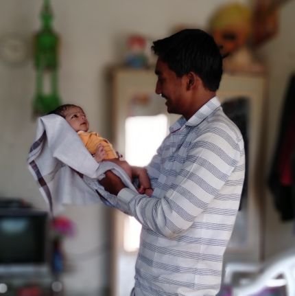 संघर्ष, धडपड हीच सर्व गोष्टींची जननी असते ; सदगुण रक्तातच भिनलेले असावे लागतात आणि नेतृत्व हेच निर्णायक व अंतिम असते..!