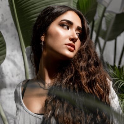 Singer songwriter 🎵 I GOT x Sofia Caz #OUTNOW Follow me on IG @_itshazelbaby_