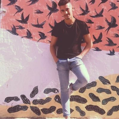 KarimBsf1's profile picture. Tampoco es que me quiera despertar ✋🏽😴