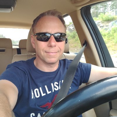 e_hans's profile picture. Med ett innovativt sinne så har du löst halva uppgiften.