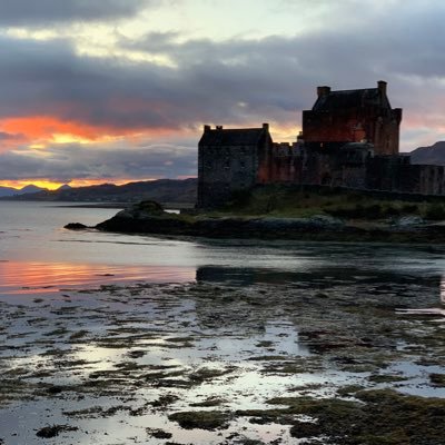 Passionate about Gàidhlig. Gaelic Learner. Love Scotland. Outlander Fan 💝🥃
