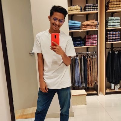 AmitayushPatil's profile picture. 23🤙🏻🍻