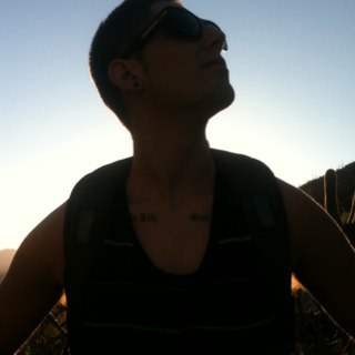 starlife_style1's profile picture. 