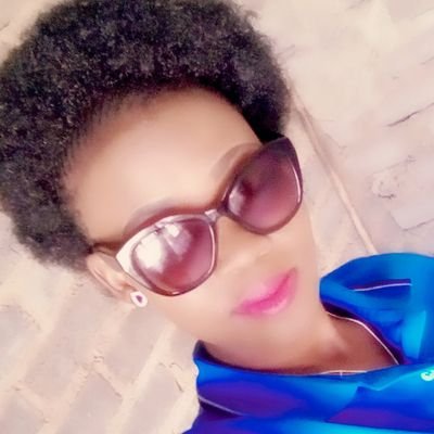MomoNtswaki's profile picture. 
