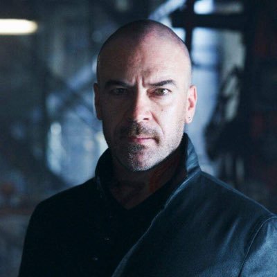 Leader of the Circle looking for the mortal cup
Father to Clary and Kassie Fairchild also father to Jonathan Morganstern