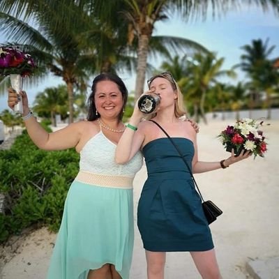 Kristin14398016's profile picture. hockey mom to 3 boys!