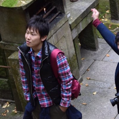 VRとwebアプリに興味がありんす #Twitter転職 G's LAB8【like→アイドルマスター、ポケモンユナイト、ロードバイク】 #JavaScript #PHP #Laravel #ue4 #unity