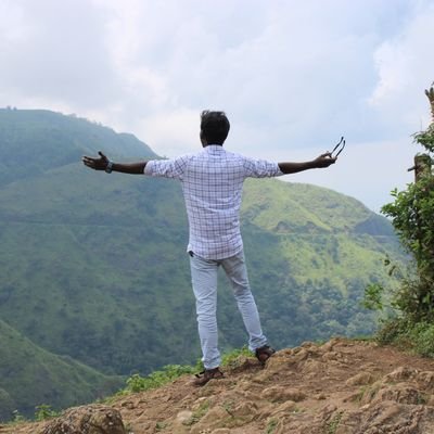 ramkumarkku's profile picture. நிறம் பார்த்து பழகாதே தரம் பார்த்து பழகு அதுவே நிரந்தரம்..