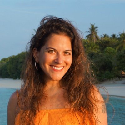 Tasty Adventures with a touch of Luxury ✈ Writer, Podcaster, Speaker, 📸
🌏✈️🛄 ❤
Founder #ChileanTravelBloggers #ACBV #TBIN
gloria@nomadicchica.com