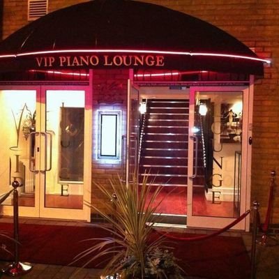Cardiff's Finest Cocktail, Champagne Bar In Cardiff Bay!!
Live Music Every Weekend 
Open 7pm Till Late.🥂🍾
