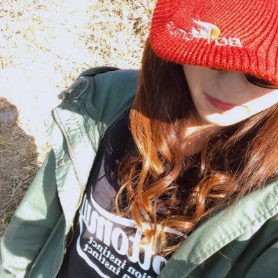 バス釣り垢。バス釣り好きの方気軽にフォローお願いします(^^) 旦那と2人で楽しみながらやってます。RAIDJAPAN岡友成さん、Bottomup川村光大郎さん好きです。DM、リプ返せないこともあります。ご了承下さい。2019年自己記録49cm。今年こそ50up目標🐟 下手くそですが、温かい目でお願いします🙇♀️