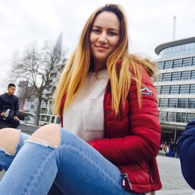 GeleRosalie's profile picture. J’aime la nature les animaux