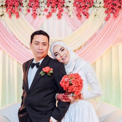 Saya memberikan khidmat Pesuruhjaya Sumpah kepada warga Labuan.
(No Telefon Pejabat 087-410 477 | Mobile: 012-663 9705)