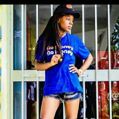 ponceuse's profile picture. Mon intelligence