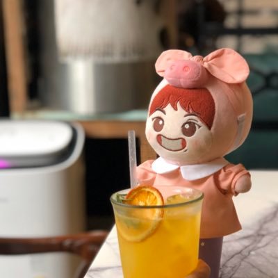 Dreaming_hak's profile picture. ❣️❣️꿈꾸는 학깅이 : 꿈깅이와 함께 다니고 함께하는 일상~ ❣️❣️❣️#더보이즈 #주학년 #학뭉치 #꿀깅이 #주학년인형 #인형계 천천히 굴러가요🌸 귀여워 죽게쏘 아주❣️형아랑 하터한 행복한 꿀깅 ✋🏻 우당탕탕 꿈깅이네🏠 안쓰는계정 덕질도 다 추억이지.