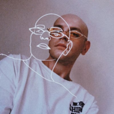 z2ycac0psaw6j1R's profile picture. Кря