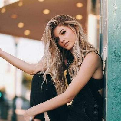 Funnythread2's profile picture. 🌼𝓬 𝓸 𝓶 𝓹 𝓽 𝓮  𝓯 𝓻 
❄️𝕗 𝕦 𝕟 𝕟 𝕪  𝕝 𝕚 𝕗 𝕖
🌹ꜰ ᴏ ʟ ʟ ᴏ ᴡ  ᴍ ᴇ