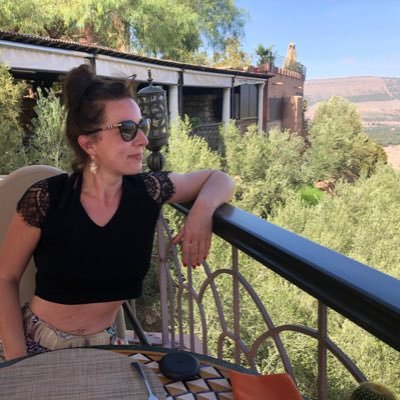 Passionate. Single-minded. #TemperedRadical. Yogi. Director of Strategy and HR for the Civil Service Sports Council. I share no man's opinion; I have my own.