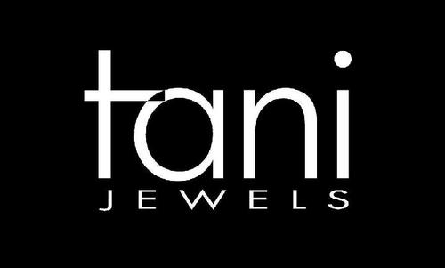 A Tani Jewels é a marca premium de uma empresa com mais de 57 anos de tradição em joalheria