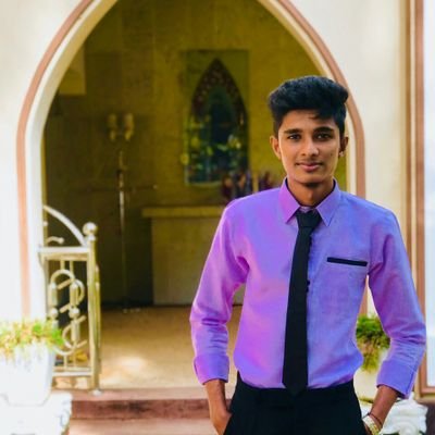 AntonShimalka's profile picture. The Official twitter account of Anton Shimalka. Sri lankan Boy,  Upcoming Bassist, Photographer, Young Singer 🍁