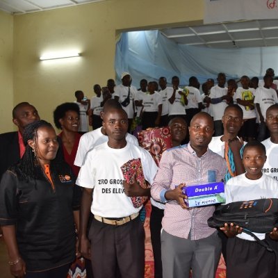 KamarizaR's profile picture. Médecin de formation
Specialiste en gestion des programmes et projets 
Actuellement en charge du programme conjoint de SSRAJ à UNFPA