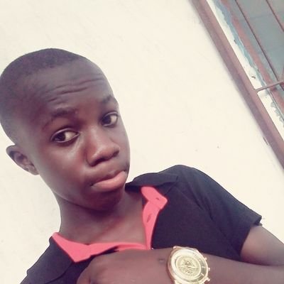 BanzouziFerrer's profile picture. Je suis là