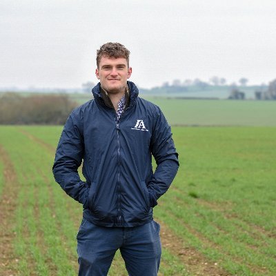 PhD @MIBTP1 Student | Conservation Agriculture | @harperadamsuni 🚜🌾