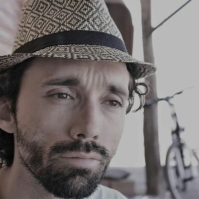 yago_qt's profile picture. escritor; profesor; sambista; anarquista