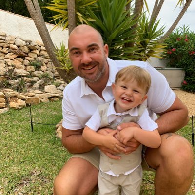 CUMBO_'s profile picture. Head Greenkeeper @CoxmoorGC