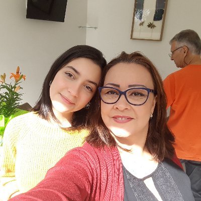 Laudiceiaeng's profile picture. Sou Cristã, mãe e pai de família, de direita e com muita confiança que esse país tem jeito, com ajuda de Deus e no governo Bolsonaro.