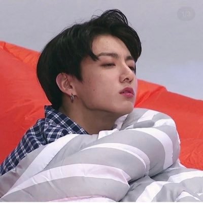 HunForHoseok's profile picture. I know movie but I don’t know movie name 👉🏻👈🏻 ~UK VEGAN #BTSARMY ~ 🇬🇧🌱💜