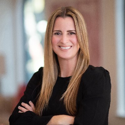 LeahGAshley's profile picture. 