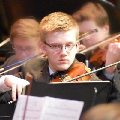 Violist, aspiring to change societal view on classical music🎻