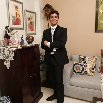 entrepreneur : logistics: stone biz influencer / Trade shows