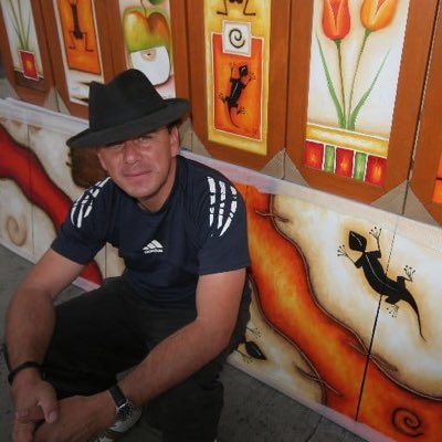 Periodista y Fotógrafo por más de 30 ańos de Profesión en Deportes, Cultura y Música. (Rolling Stone Mx 20 ańos) @xploramusicamx  (Opiniones a Titulo Personal)