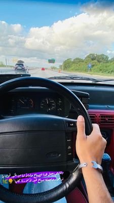 Foxbody18's profile picture. black fox