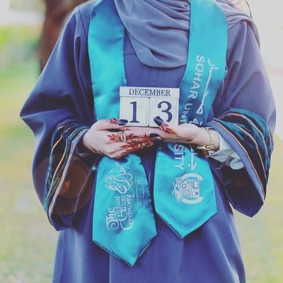 FatmaAldalali's profile picture. Translator..🖤