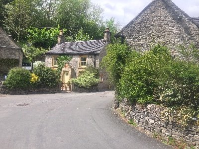 2 River view Peak District luxury cottages In Milldale, Alstonefield , Duck Cottage and Riverside Cottage.