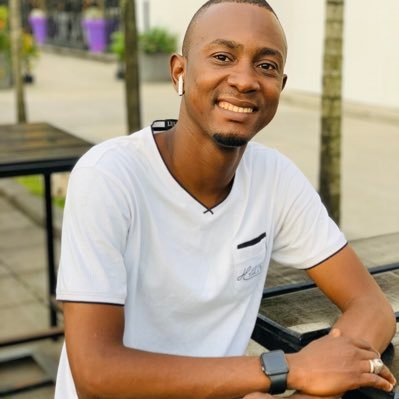 Raiz_Goni's profile picture. Qui est propre à tout n'est propre à rien.