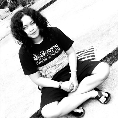 jetGHkjTo2WnF2b's profile picture. 