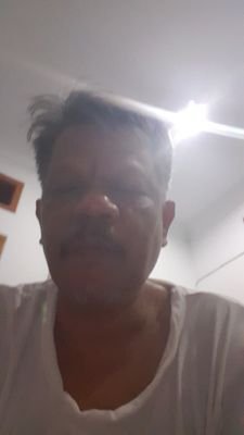 etriadi965's profile picture. 