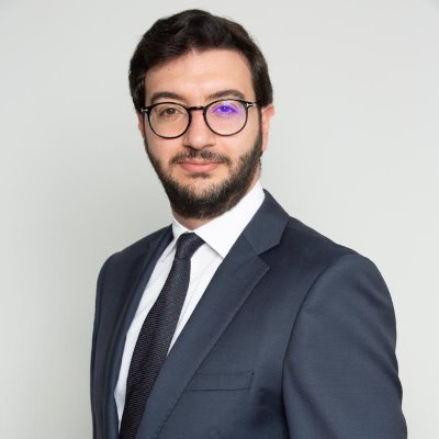 International Development, Banking and Finance Lawyer with experience working at an #International #Financial #Institution, a #law firm and an #energy #company