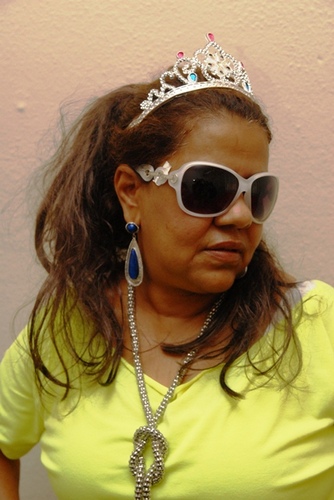 Cozinheira, Cantora, sou Hebe Camargo local. Sou a celebridade instantânea mais rápida do país! Me ouçam de 2 as 4 da tarde Radio Resende Am 1580kHz