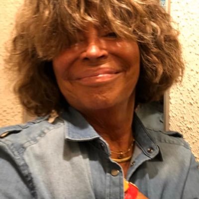 sarahcattan_'s profile picture. 1er janvier 1959