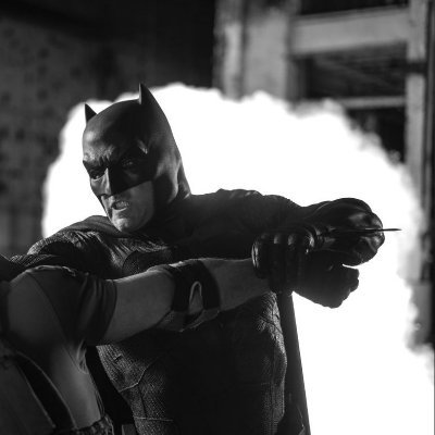 - Morcego Vigilante de Gotham
- Gotham's Watching Bat
- El Palo de Observación de Gotham
#SnyderCut
#AyerCut